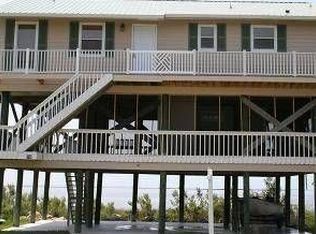 78 Ocean View Dr, Crawfordville, FL 32327