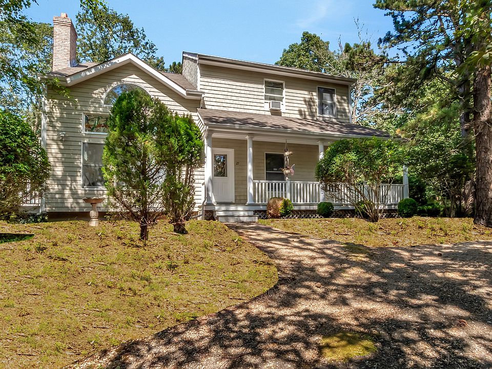 1st image of 27 Barnes Ave