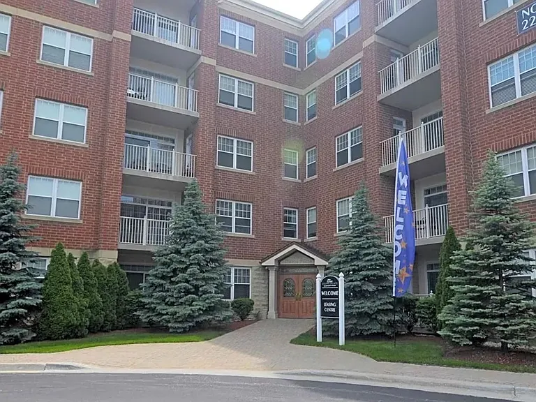 2 Itasca Place — Photo 10