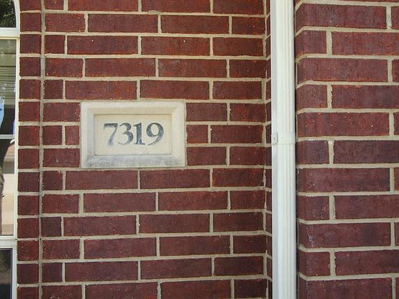 4th image of 7319 Hollow Field Ln