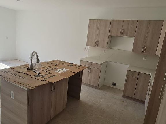 3rd image of 2728 SW 90th Ave #2728