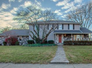 1902 Woodfield Rd, Bloomington, IL 61704