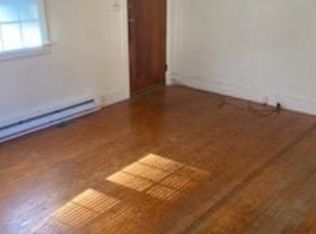 208 Whaley St, Suffolk, VA 23438