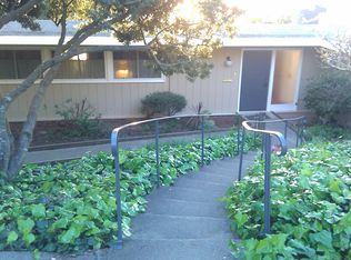 32 Highgate Rd, Kensington, CA 94707