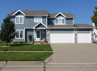 904 SE Polk St, Grimes, IA 50111