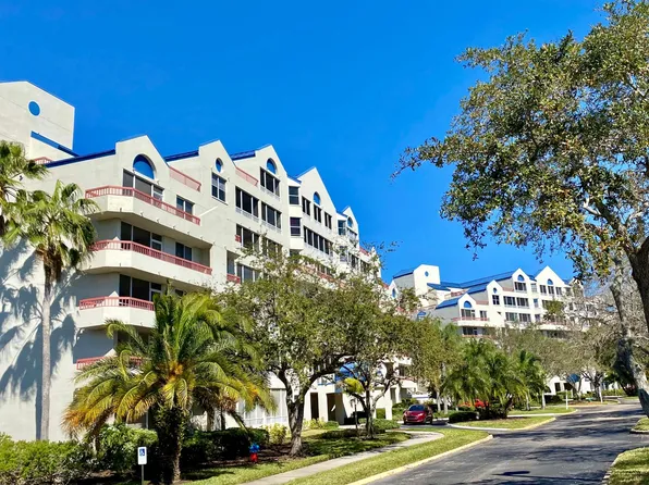 2333 Feather Sound Dr, Clearwater, FL