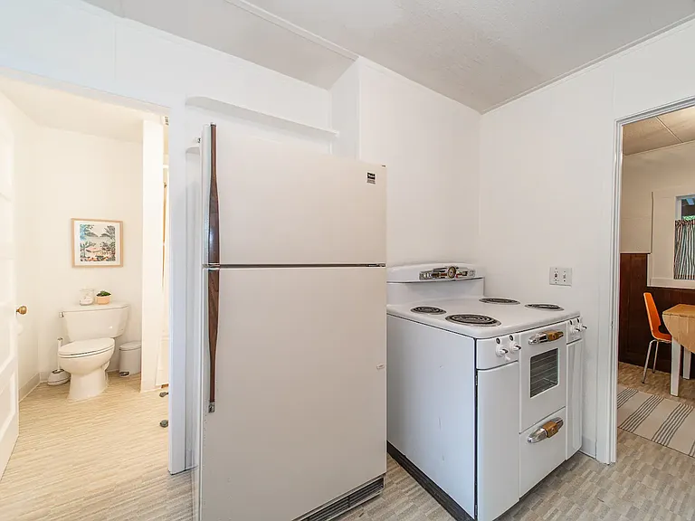 1118 SW Gaines St #18A — Photo 8