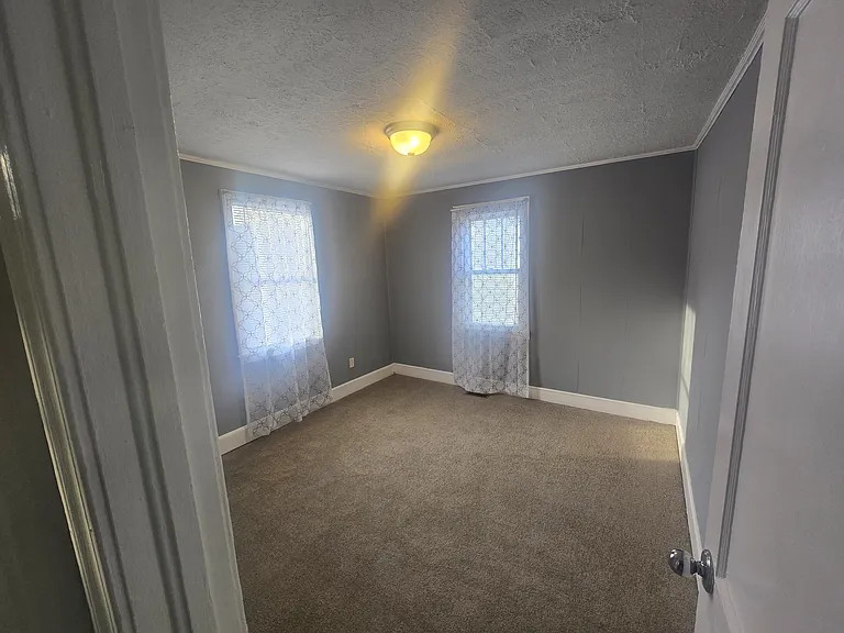 1237 Aspen St — Photo 7