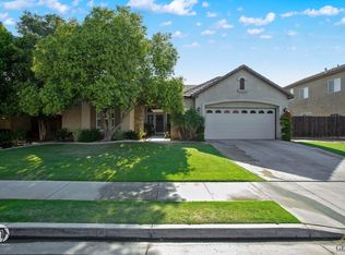 7212 Whitewater Falls Dr, Bakersfield, CA