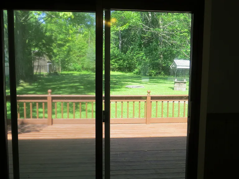 8190 Leavitt Rd — Photo 11