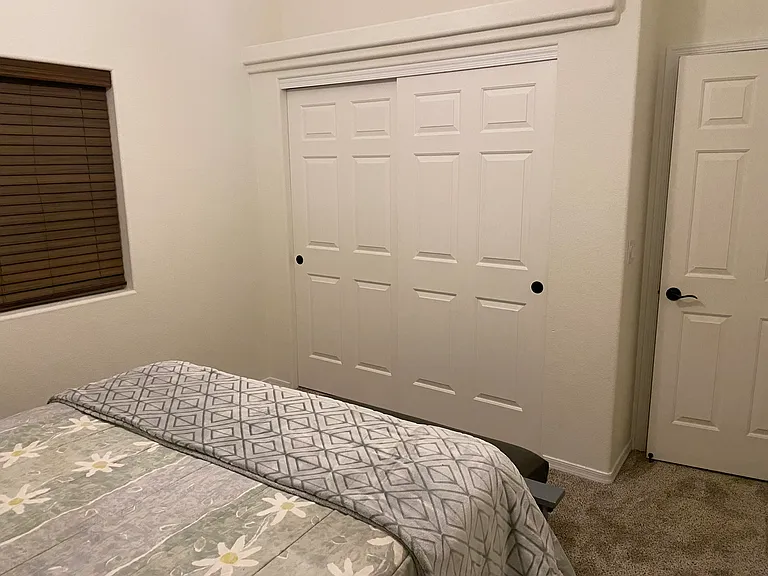 Bedroom 2
Closet