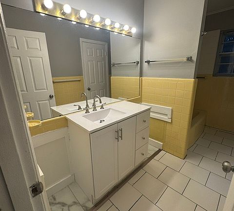4th image of 1505 20th St NW