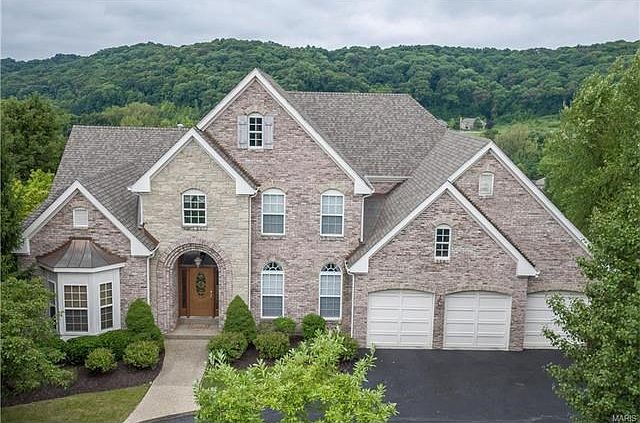 1st image of 266 Merlot Ln