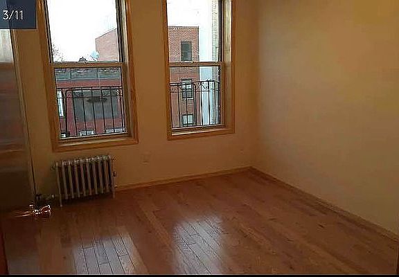 2nd image of 524 40th St #1R