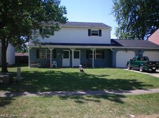 1729-1731 Urban Cir S, Lorain, OH 44053