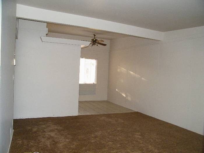 1st image of 1215 Phillips Ave