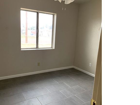 4th image of 200 N Pueblo Dr