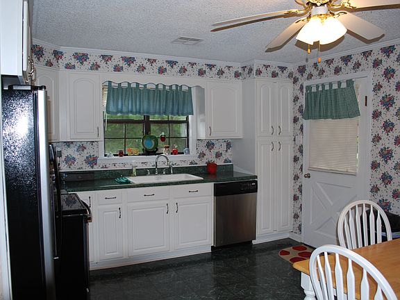 Updated kitchen appliances