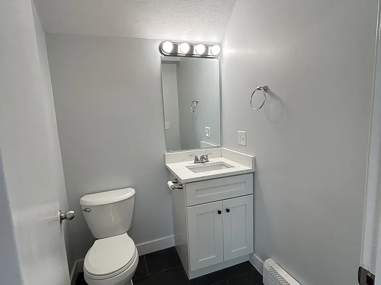 36 Roxbury St #1 — Photo 13