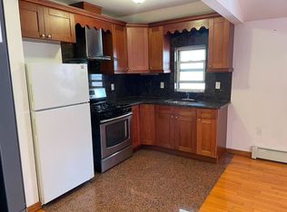 15115 35th Ave FLOOR 2, Flushing, NY 11354