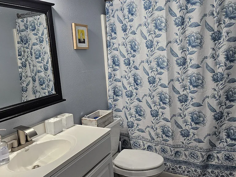 1092 Barbados Dr — Photo 14