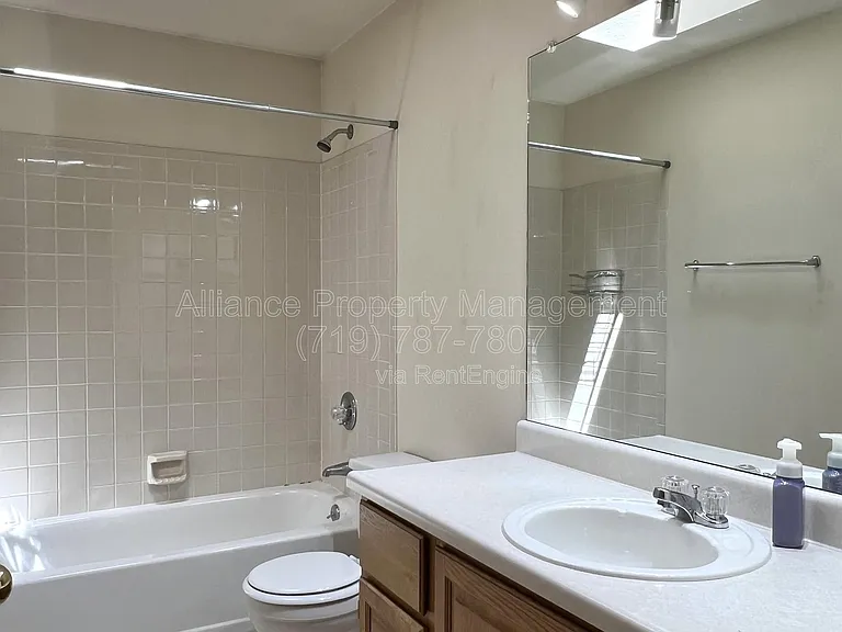 6436 Peak Vista Cir — Photo 29