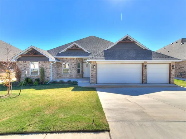 2900 Summit Hollow Dr, Norman, OK 73071