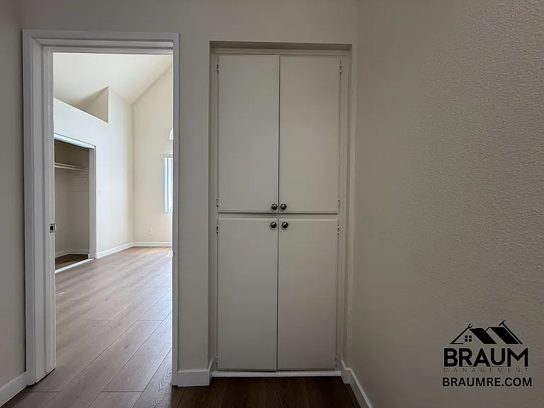 14257 FRIAR ST. — Photo 16