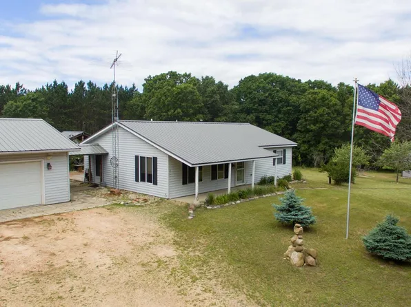 W7791 Dakota Circle, Westfield, WI 53964