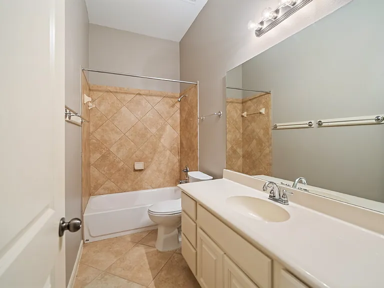 2818 Red Maple Dr — Photo 11