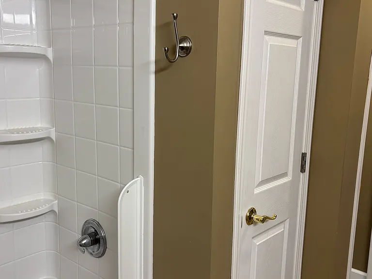 1320 S Curry Pike — Photo 10