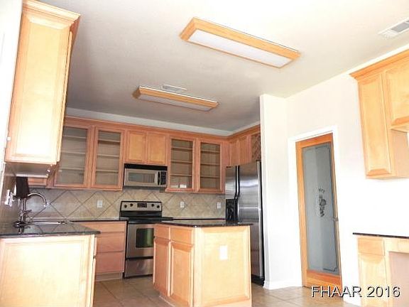 2nd image of 2904 Tucson Dr
