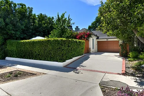 4239 Camellia Ave Photo 1