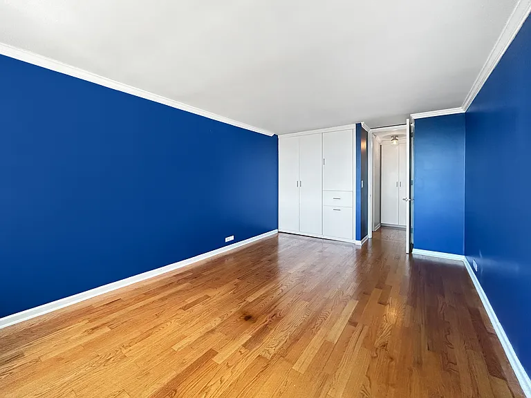 655 W Irving Park Rd #3608 — Photo 11