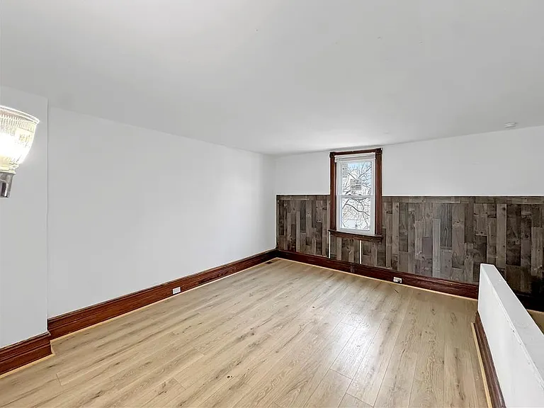 328 N Law St — Photo 13