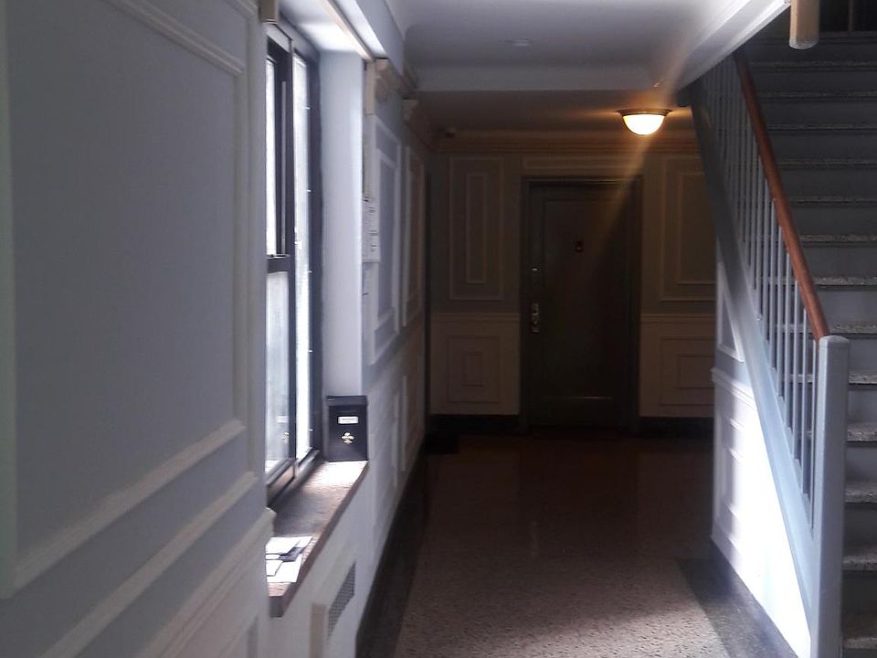 2nd image of 4155 Kings Hwy APT 2A