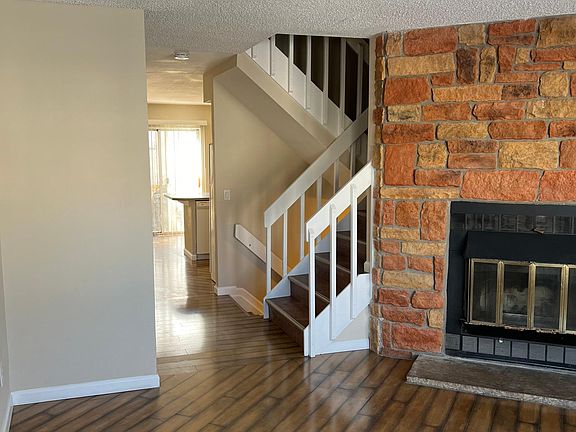 3rd image of 9545 W Coal Mine Ave APT E