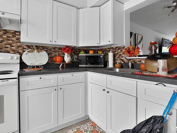 5th image of 1423 Quinnipiac Avenue #506