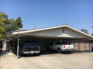 210 NW 2nd Ave, Visalia, CA 93291