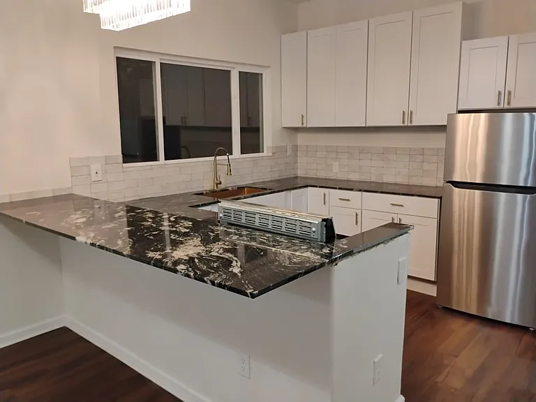 5837 Christobel Ave — Photo 11