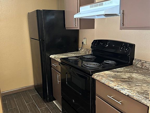 5th image of 10100 S Gessner Rd APT 414