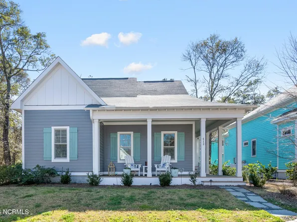 413 Fire Fly Lane, Southport, NC 28461