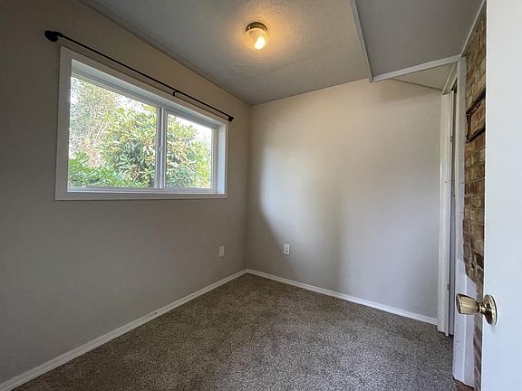 3rd image of 2118 160th Pl SW #1