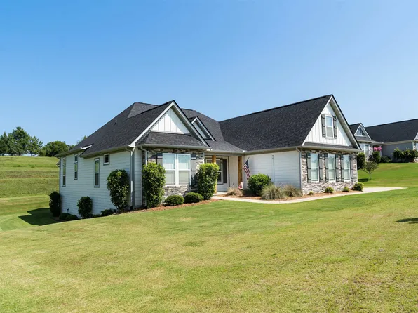 240 W Ridgewater Dr, Chesnee, SC 29323