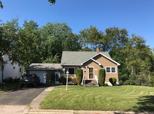 5729 Oakley St, Duluth, MN 55804