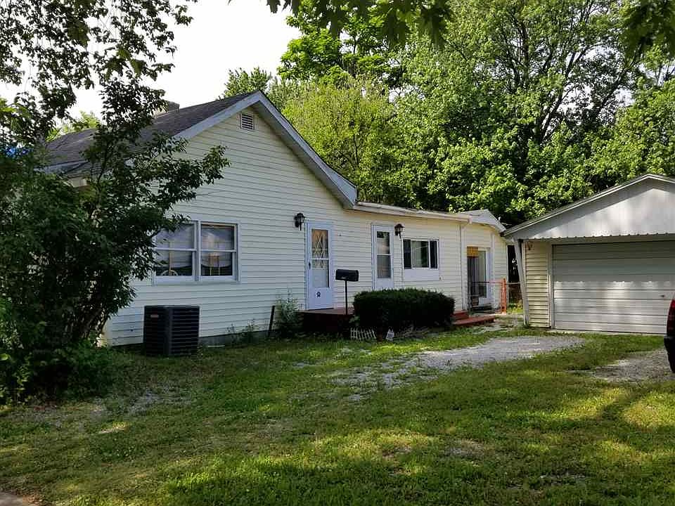 2nd image of 2124 N 23rd St