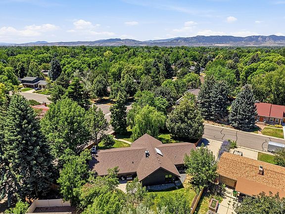 4th image of 1008 Commanche Dr
