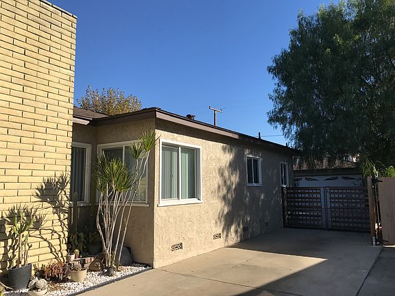 4th image of 4638 Blackthorne Ave