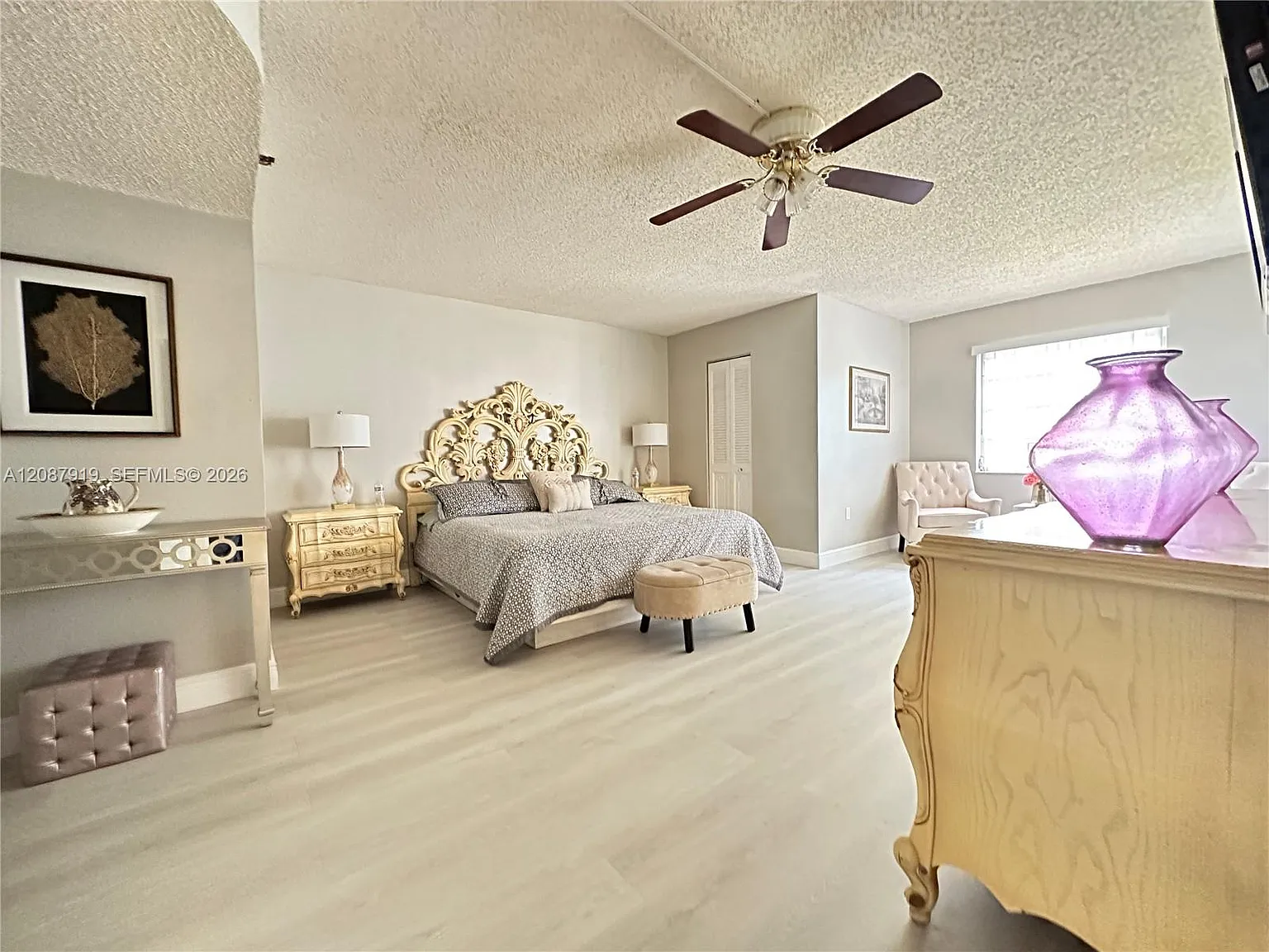 3910 Inverrary Blvd — Photo 3