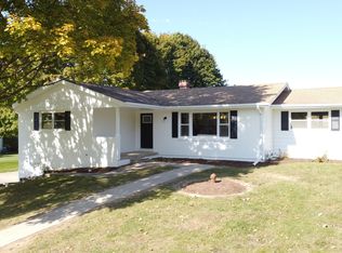 38W192 Richard Dr, Elgin, IL 60124